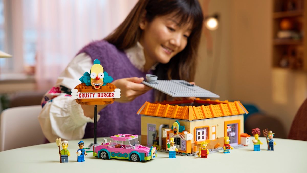 El Grupo LEGO lanza el nuevo set LEGO Icons The Simpsons: Krusty Burger