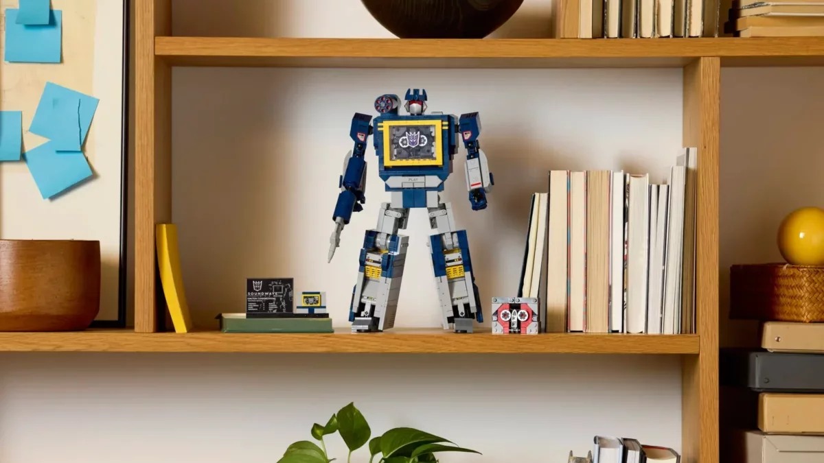 El Grupo Lego presenta el set LEGO Icons TRANSFORMERS Soundwave para los fans de los Decepticons