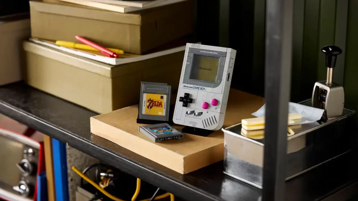 Haz un viaje al pasado y rinde homenaje a una leyenda de los videojuegos con el set LEGO Game Boy