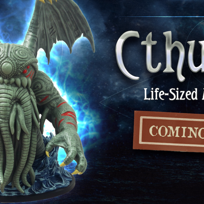 Arkham Horror: Cthulhu Life-Size Monument